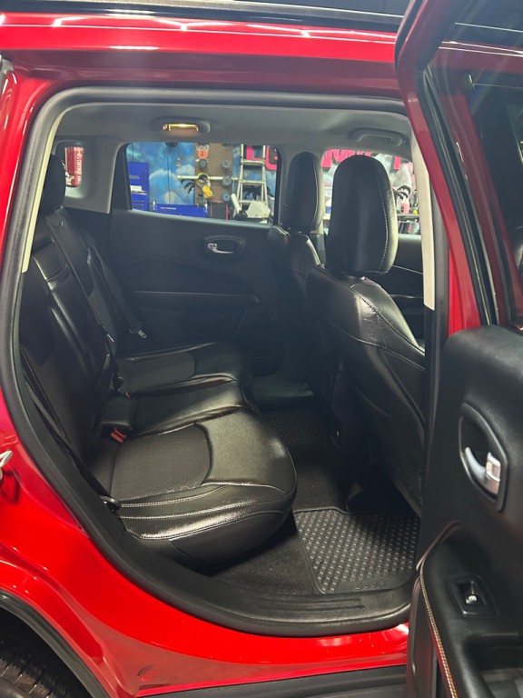 2018 Jeep Compass Image 17