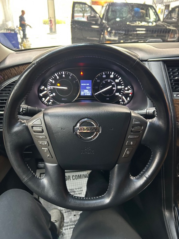 2017 Nissan Armada Image 22