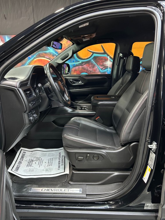 2024 Chevrolet Suburban Image 17