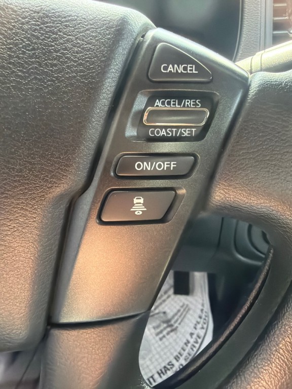 2022 Nissan Frontier Image 13