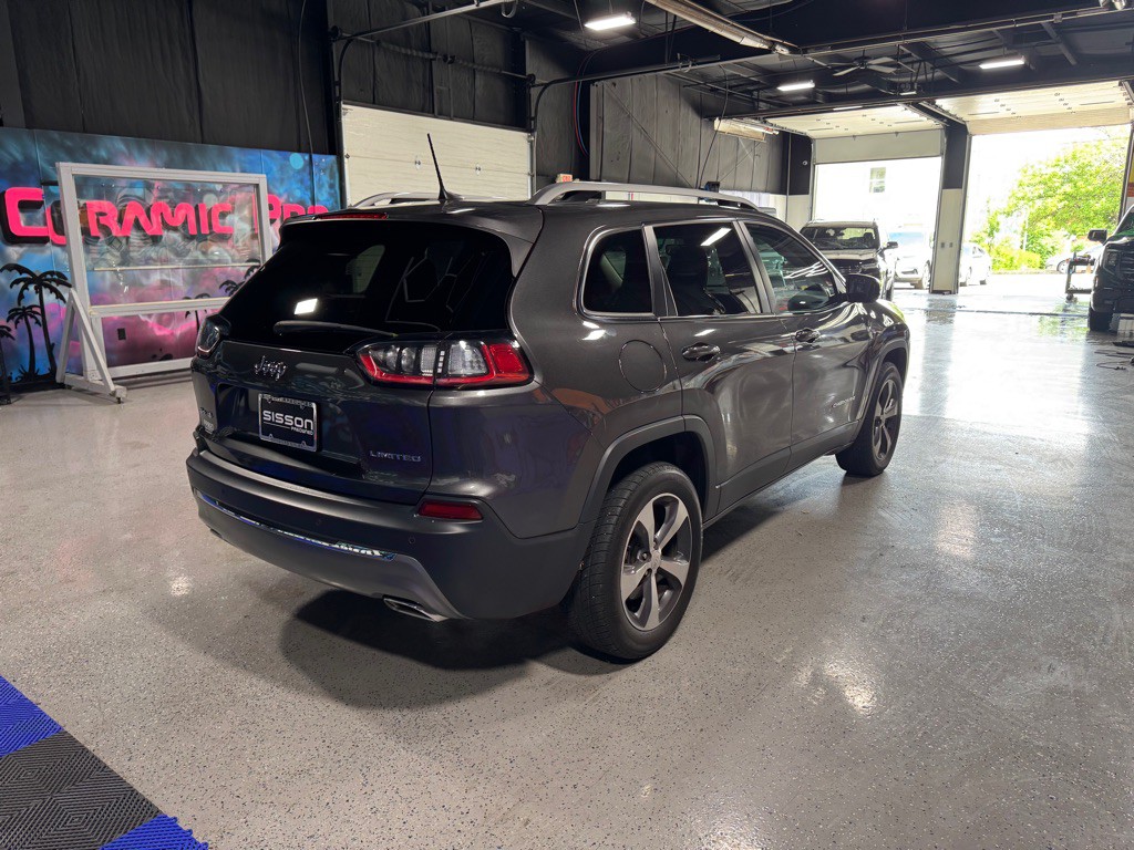 2019 Jeep Cherokee Image 5