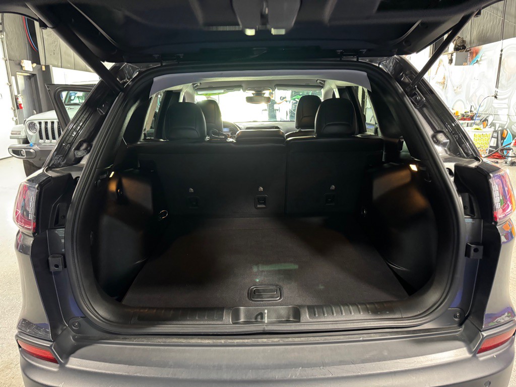 2019 Jeep Cherokee Image 9