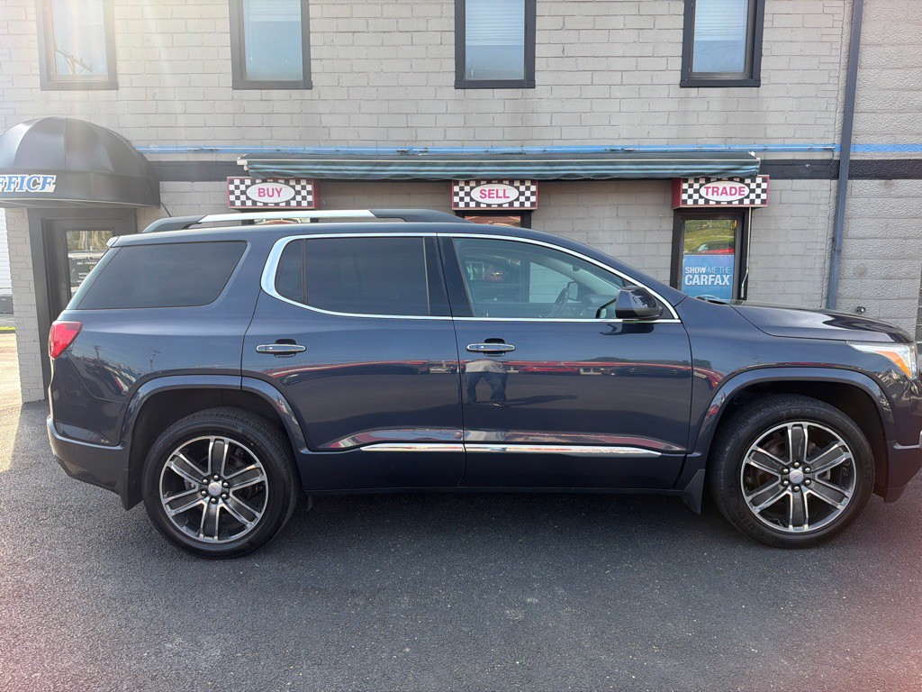 2018 GMC Acadia Image 6