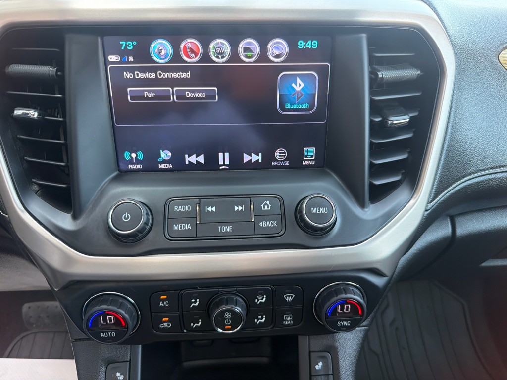2018 GMC Acadia Image 30