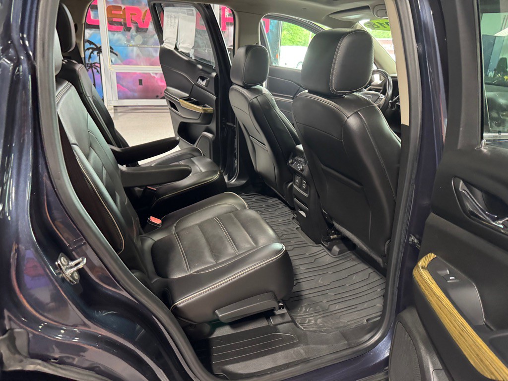 2018 GMC Acadia Image 14