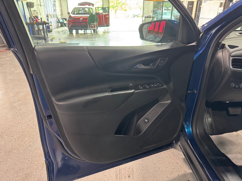 2020 Chevrolet Equinox Image 12