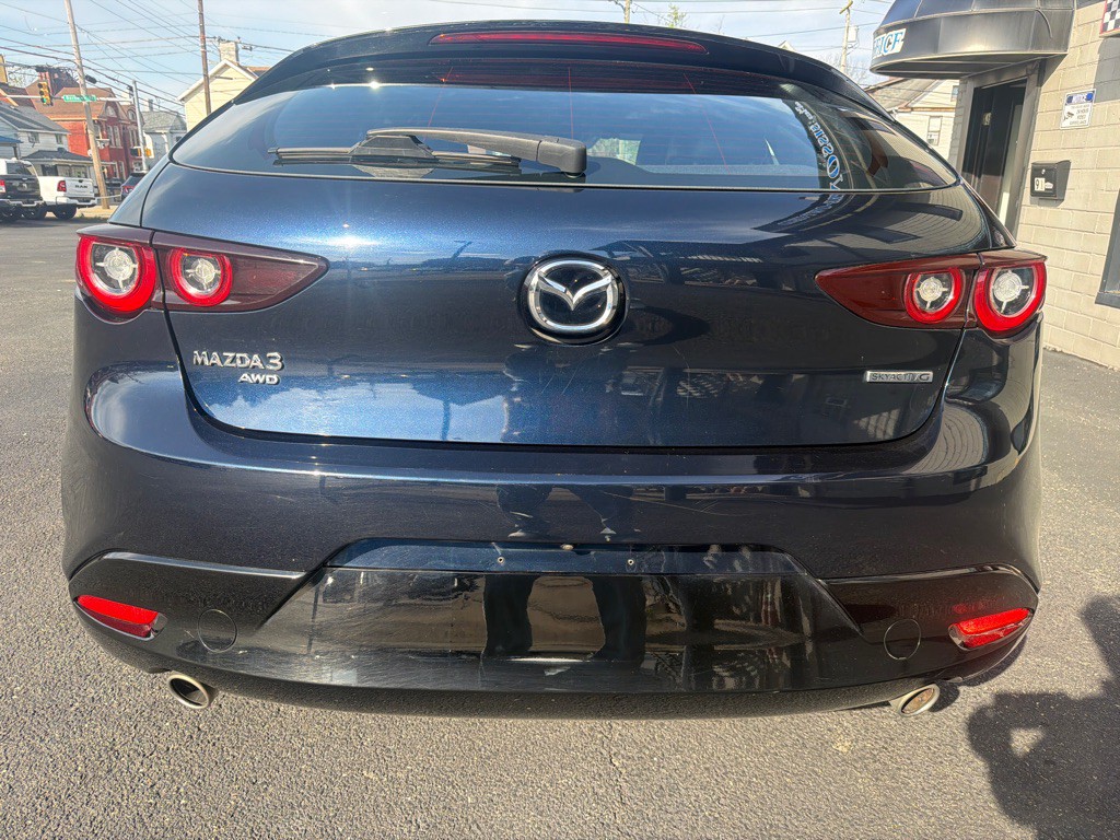 2022 Mazda Mazda3 Image 4