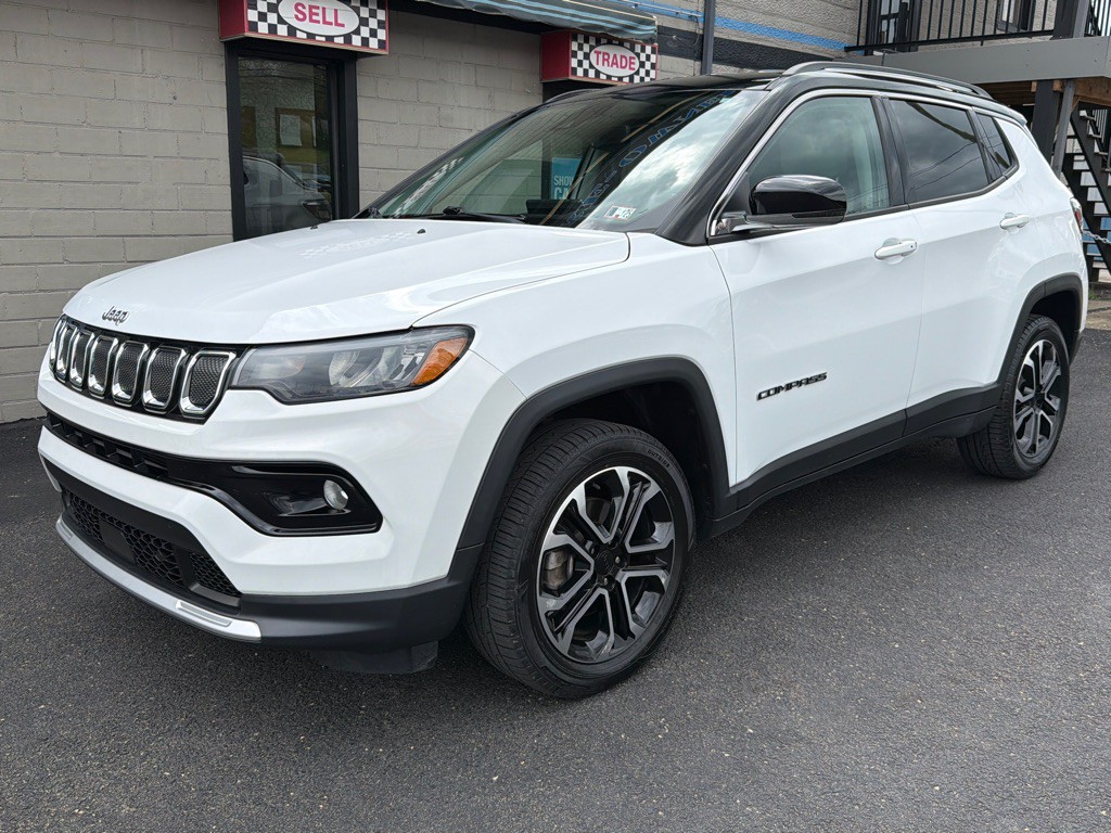 2022 Jeep Compass Image 1