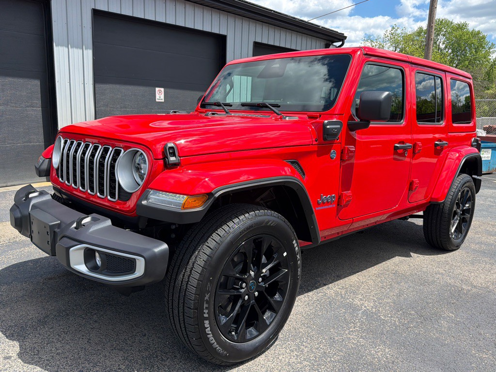 2025 Jeep Wrangler Image 1