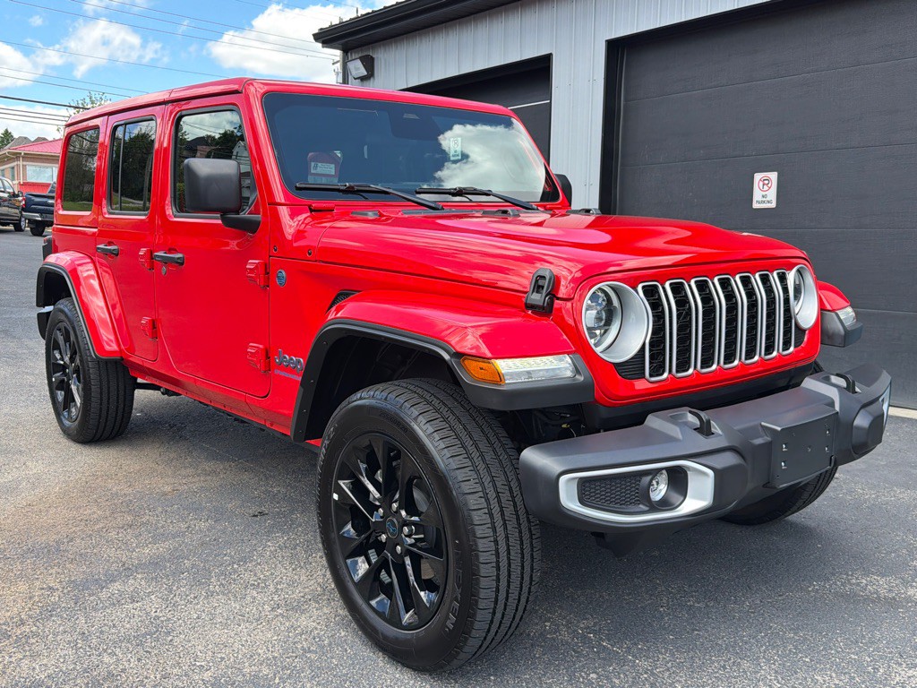2025 Jeep Wrangler Image 7