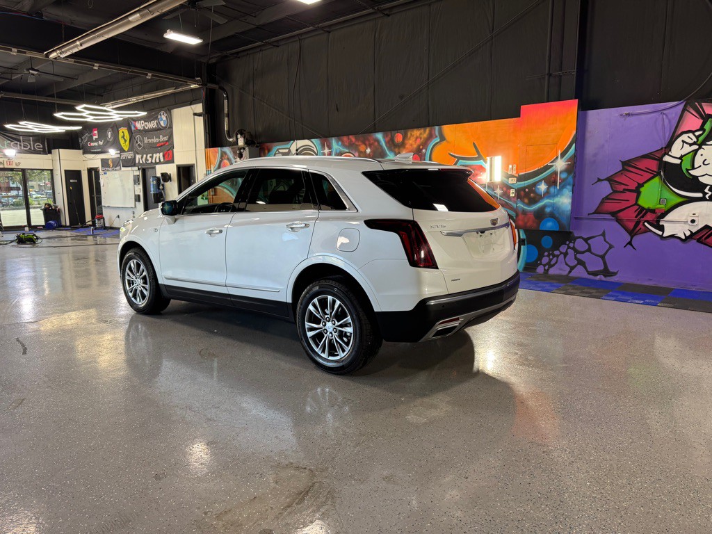 2023 Cadillac XT5 Image 3