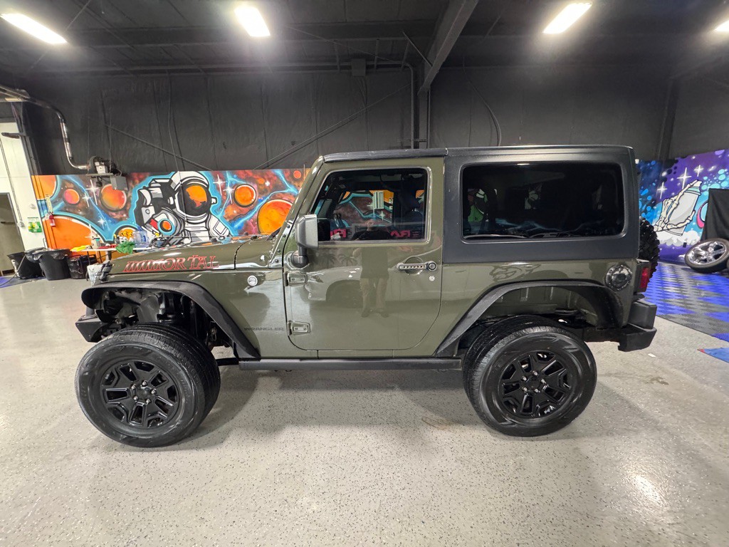 2016 Jeep Wrangler Image 2