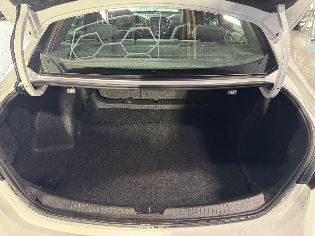2022 Chevrolet Malibu Image 10