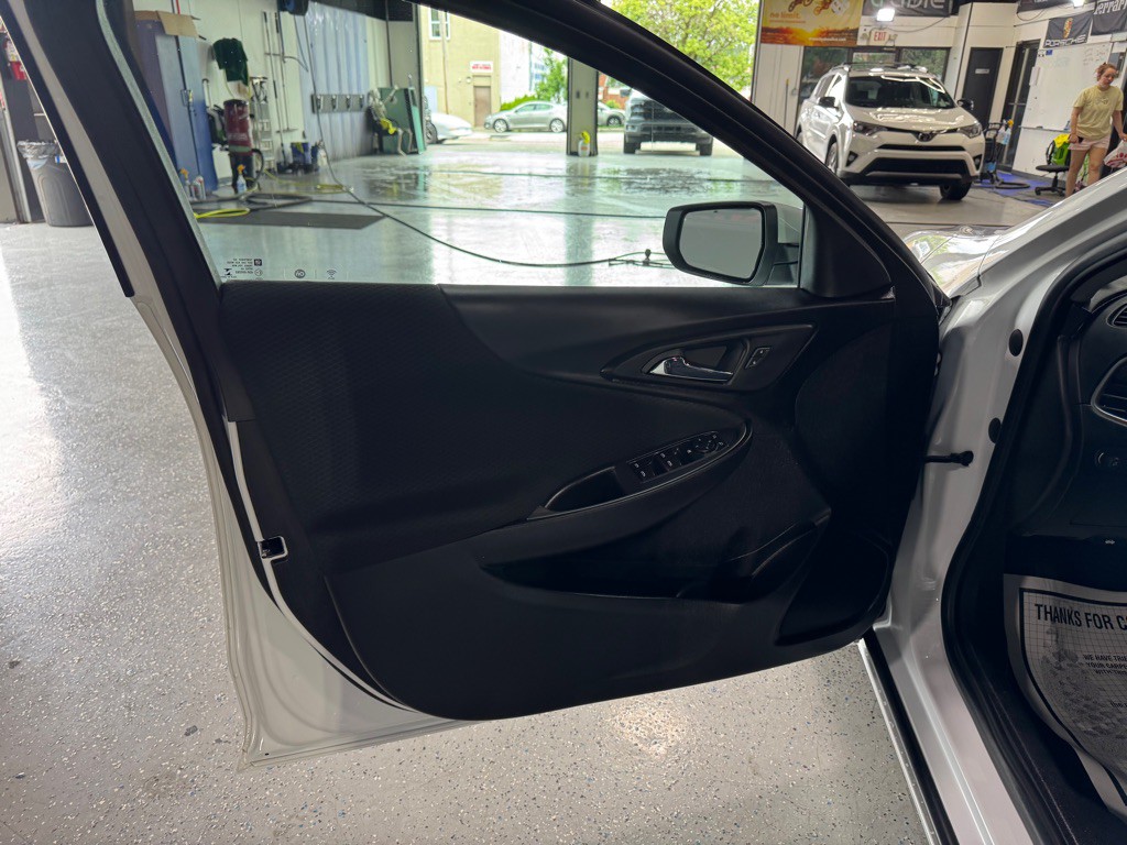 2022 Chevrolet Malibu Image 12