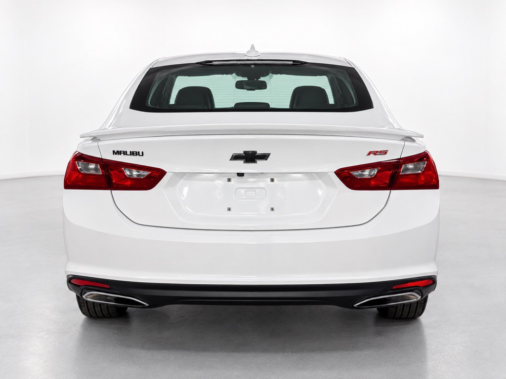 2022 Chevrolet Malibu Image 4