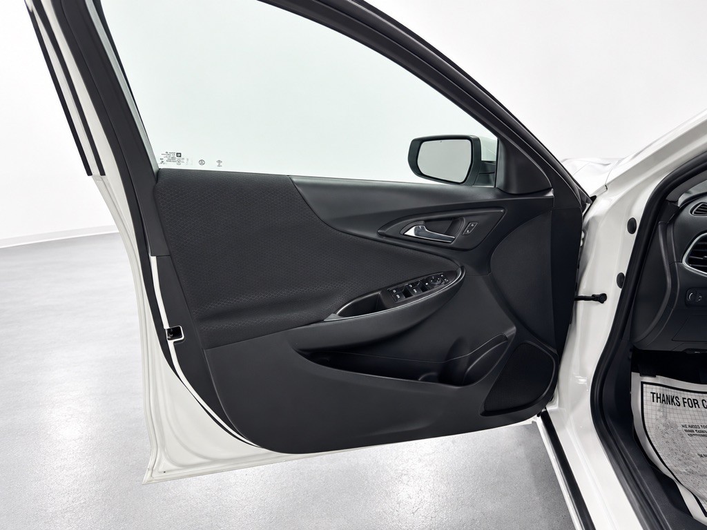 2022 Chevrolet Malibu Image 16