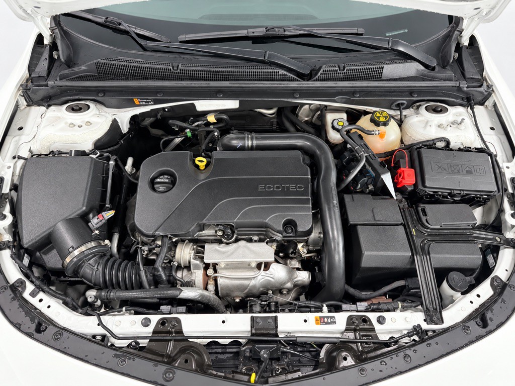 2022 Chevrolet Malibu Image 23