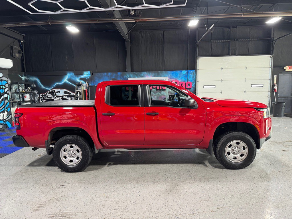 2022 Nissan Frontier Image 6