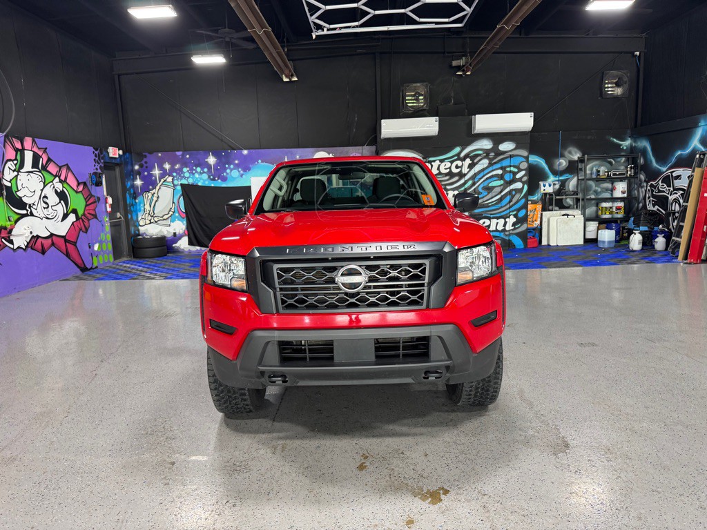 2022 Nissan Frontier Image 8