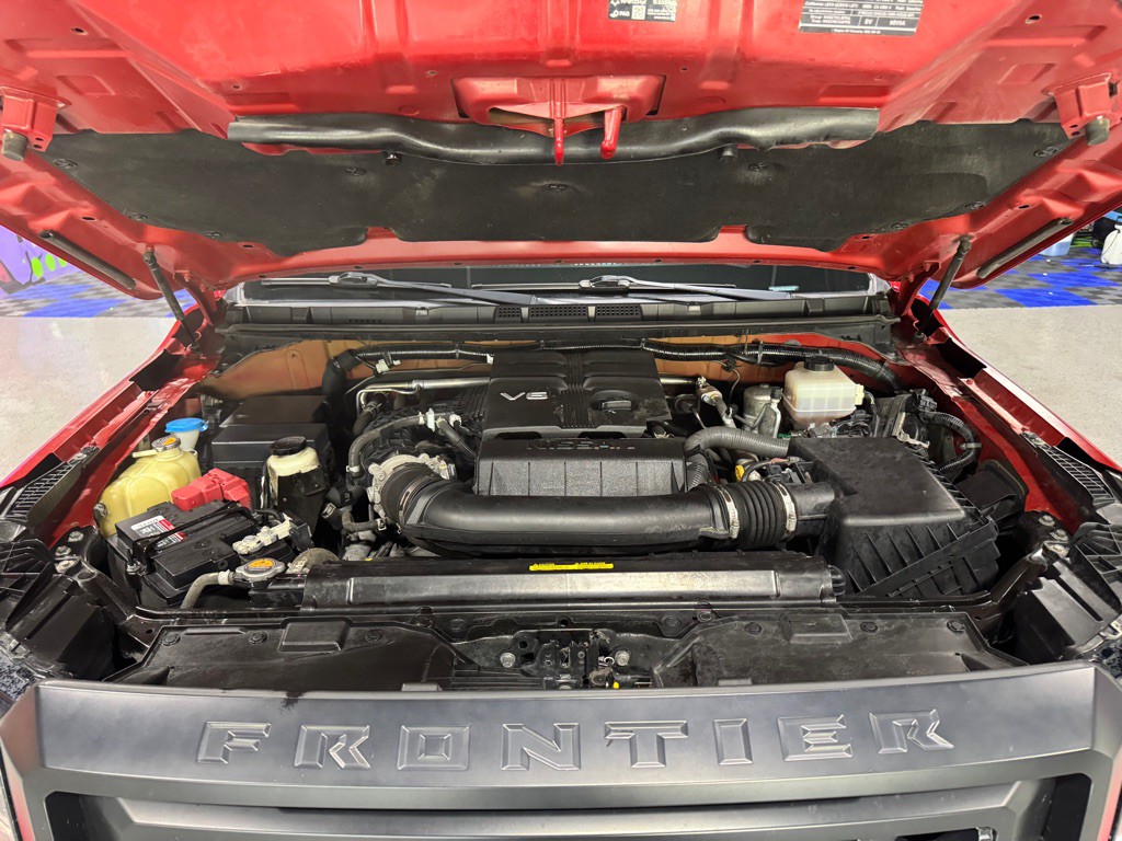 2022 Nissan Frontier Image 9