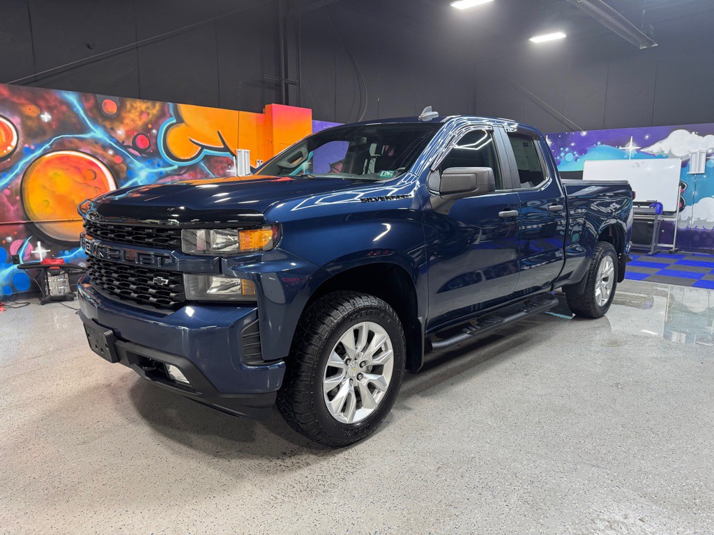 2020 Chevrolet Silverado 1500 Image 1