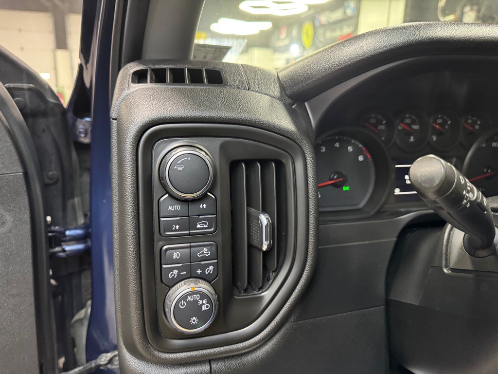 2020 Chevrolet Silverado 1500 Image 23
