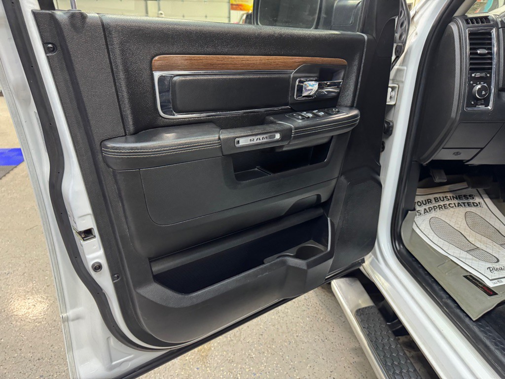 2016 RAM 1500 Image 10