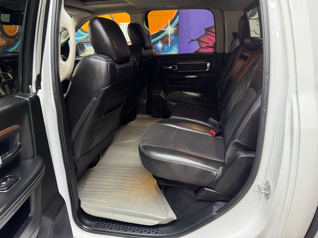 2016 RAM 1500 Image 11