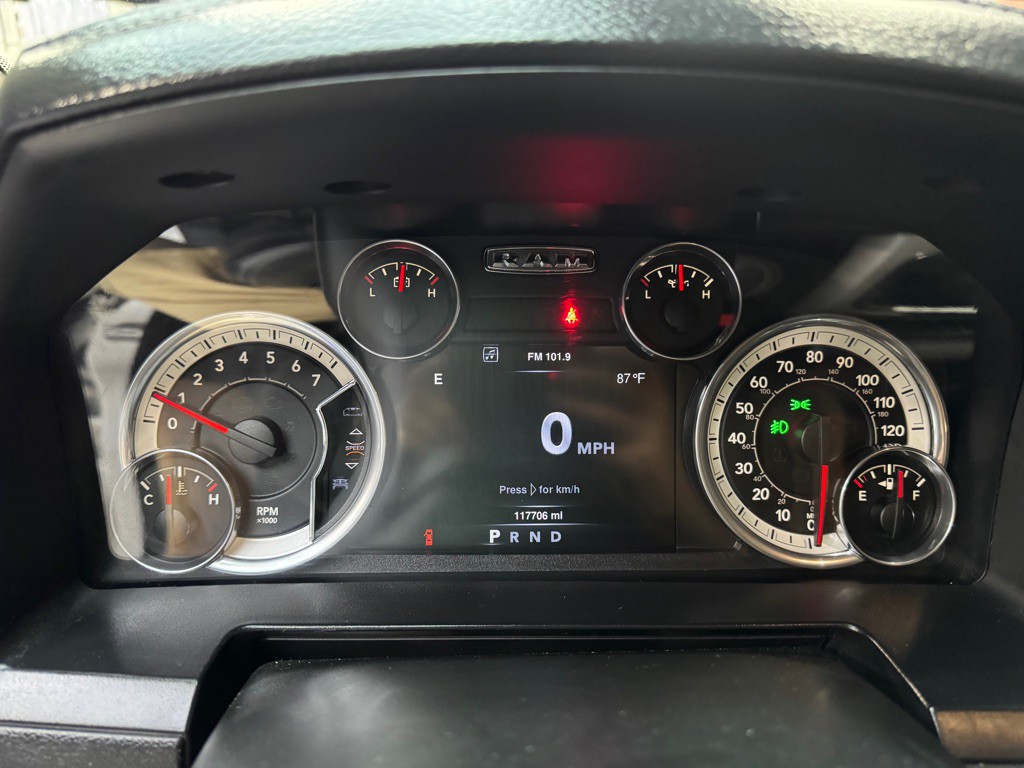 2016 RAM 1500 Image 17