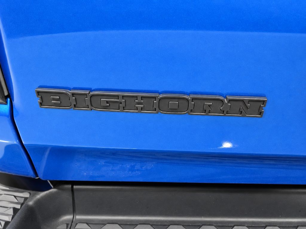 2023 RAM 1500 Image 8
