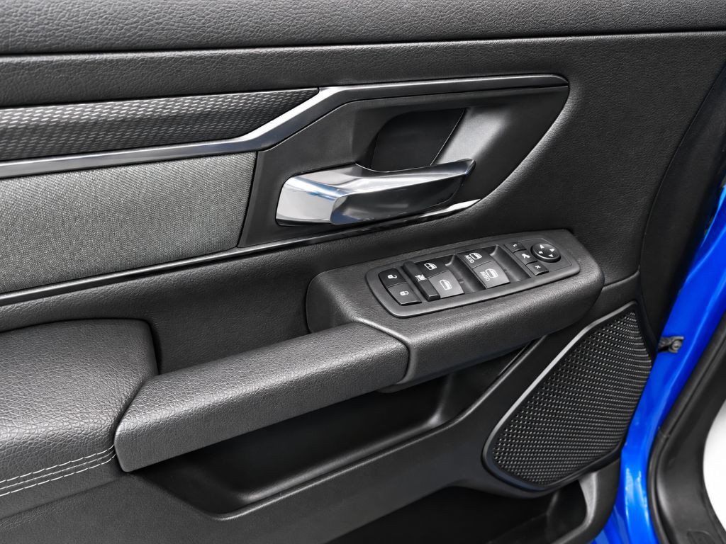 2023 RAM 1500 Image 14