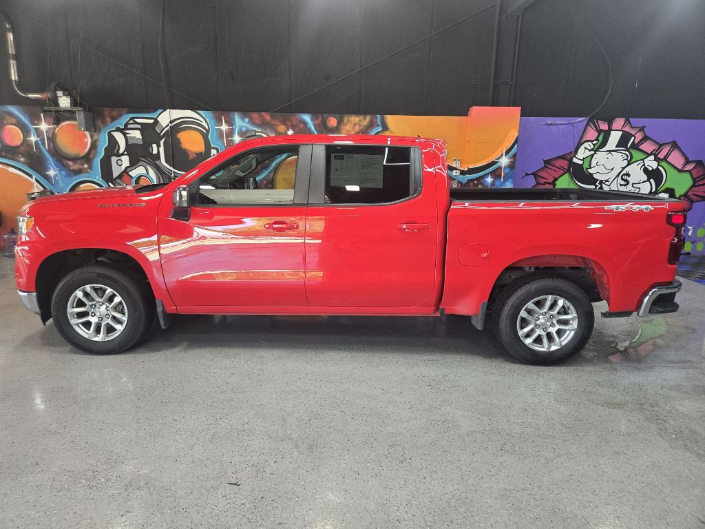 2024 Chevrolet Silverado 1500 Image 3