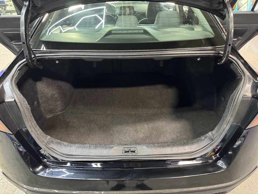 2024 Nissan Altima Image 10
