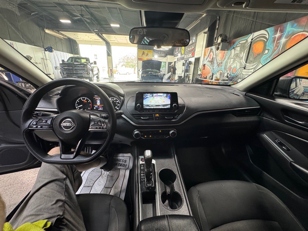 2024 Nissan Altima Image 24