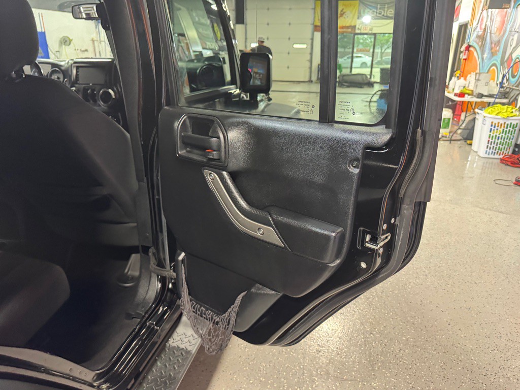 2015 Jeep Wrangler Unlimited Image 16