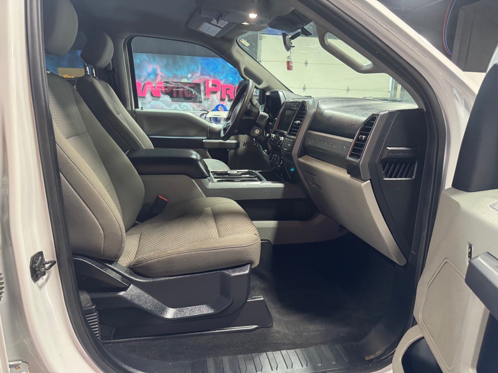 2020 Ford F-250 Image 17
