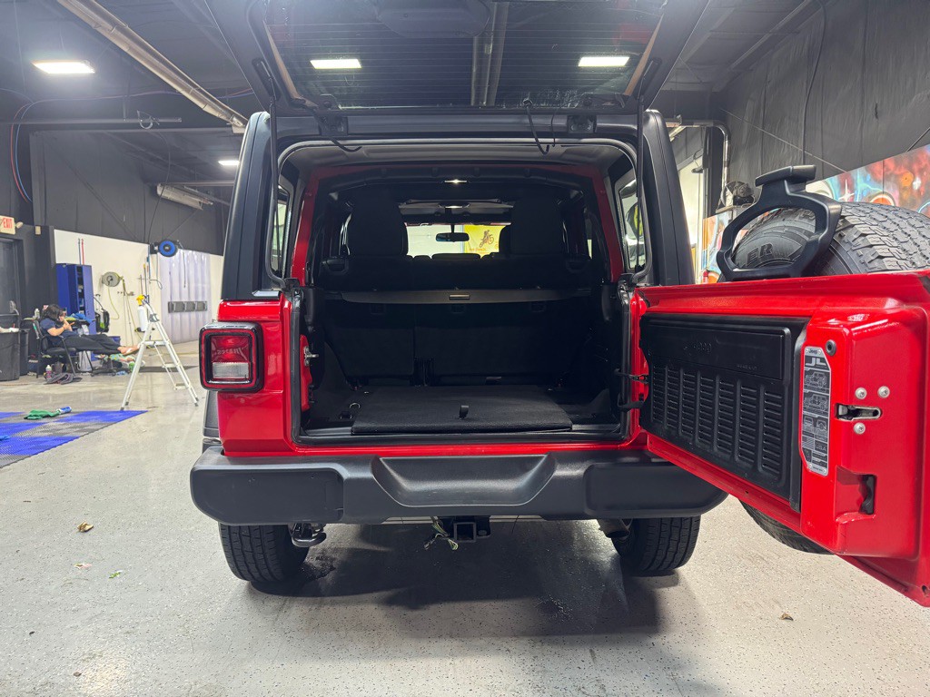 2018 Jeep Wrangler Unlimited Image 5