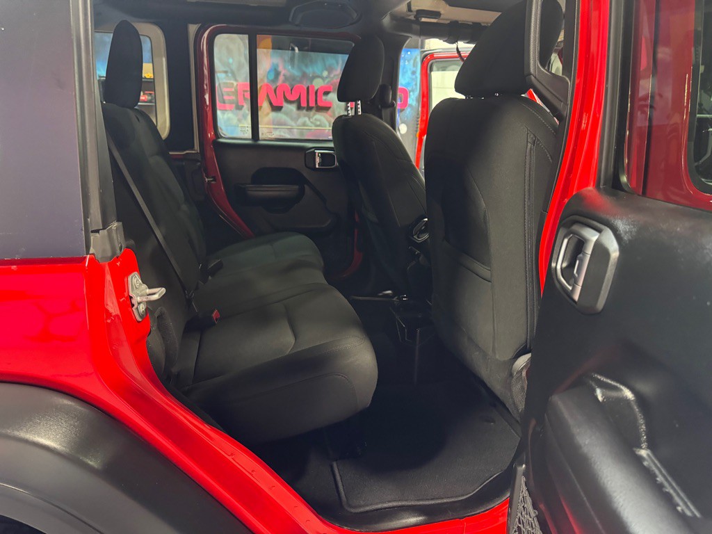 2018 Jeep Wrangler Unlimited Image 15