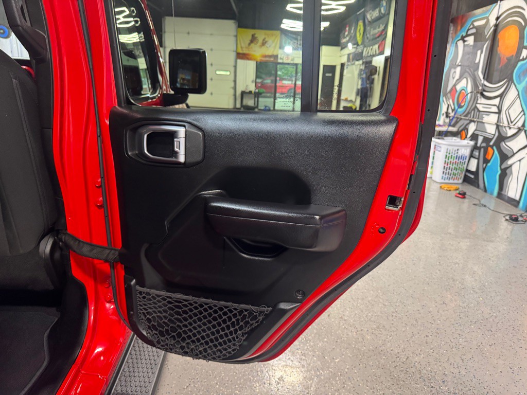 2018 Jeep Wrangler Unlimited Image 16