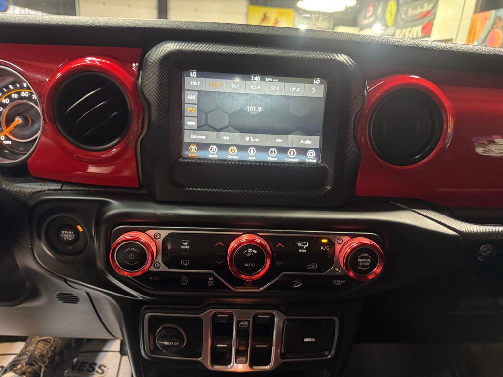 2018 Jeep Wrangler Unlimited Image 20