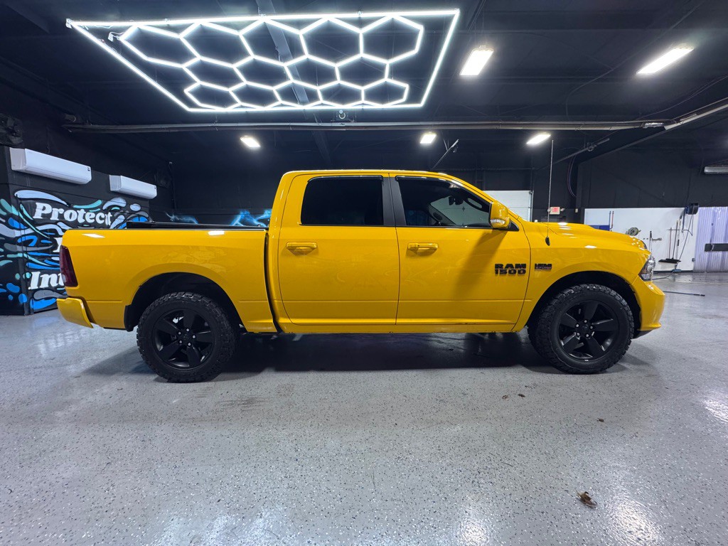 2016 RAM 1500 Image 7