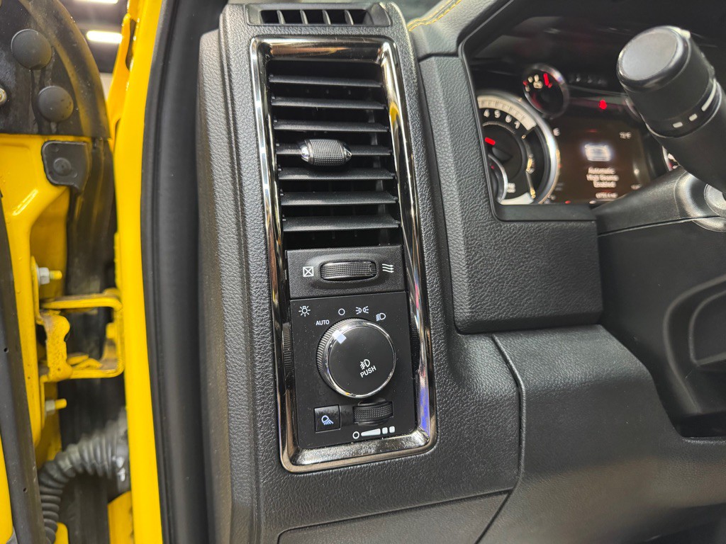 2016 RAM 1500 Image 23