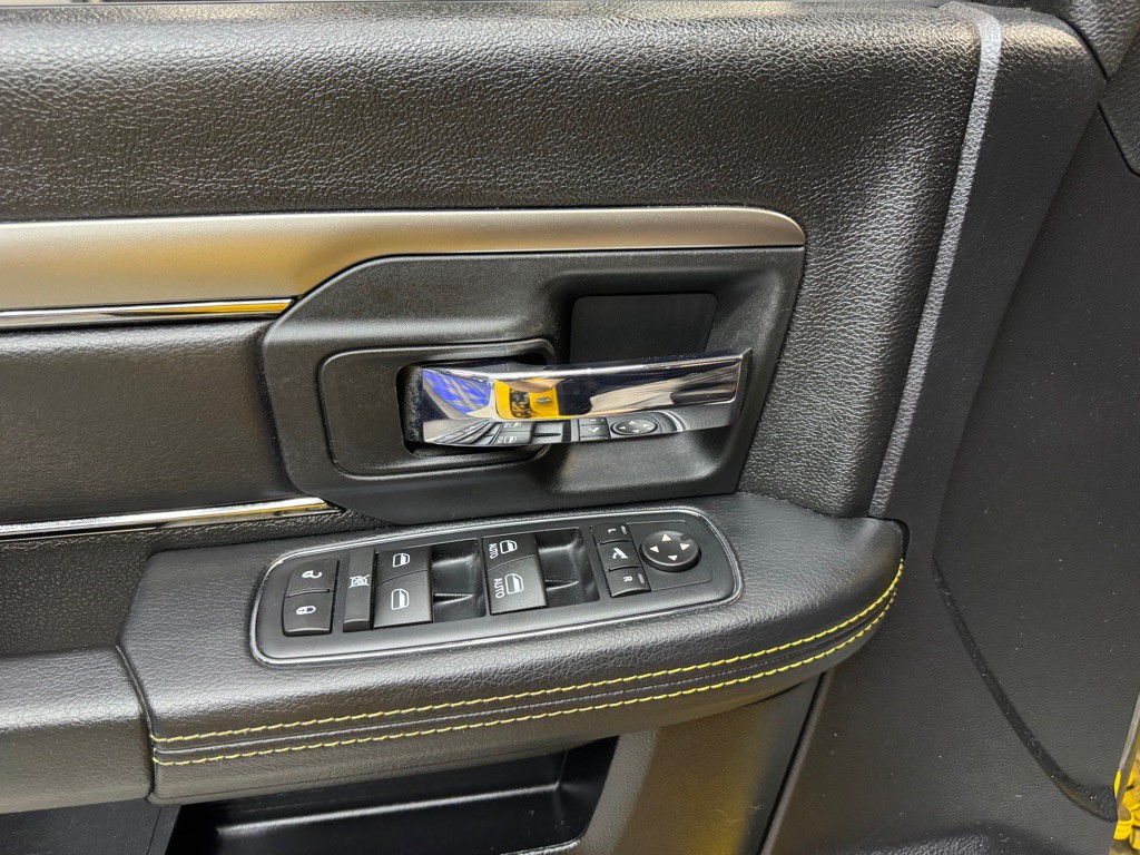 2016 RAM 1500 Image 24