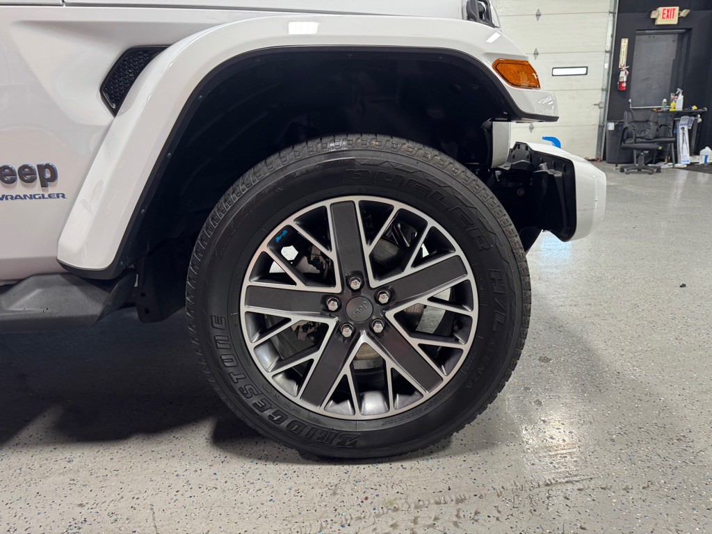 2023 Jeep Wrangler Image 28