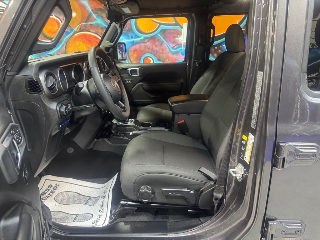 2023 Jeep Wrangler Image 11