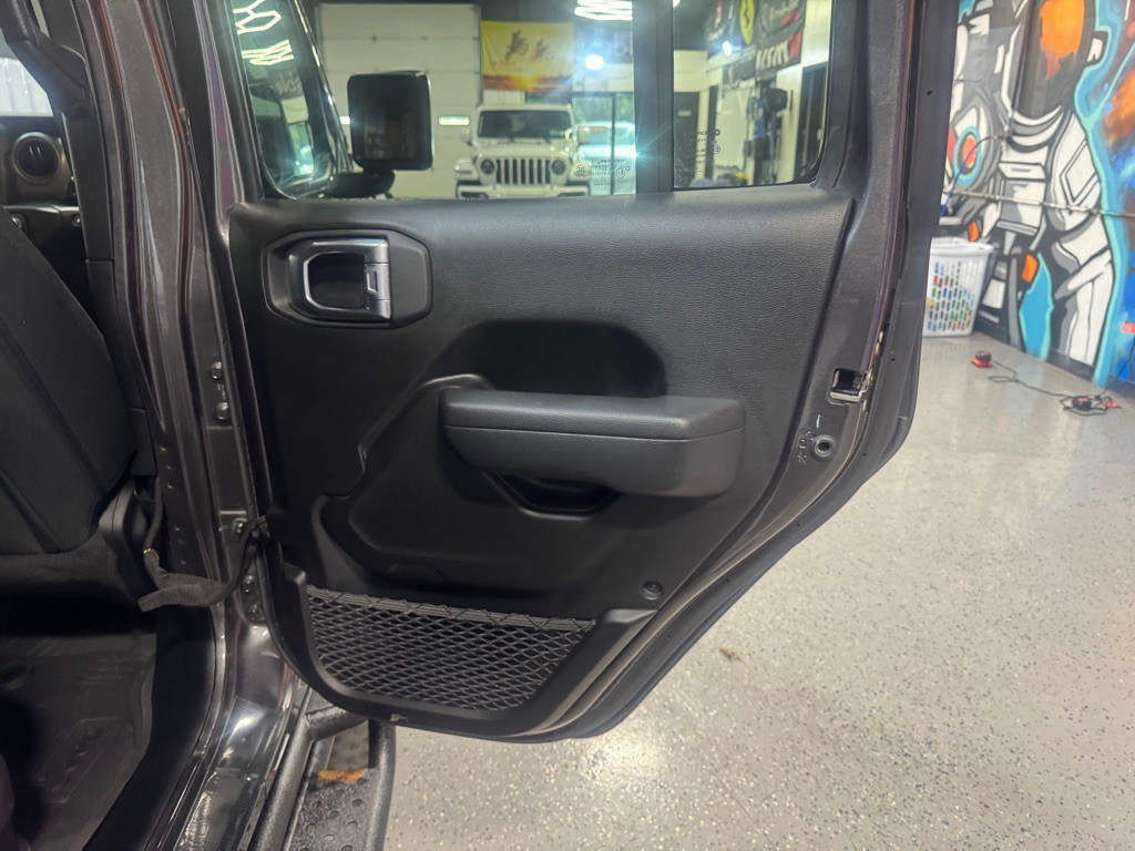 2023 Jeep Wrangler Image 16