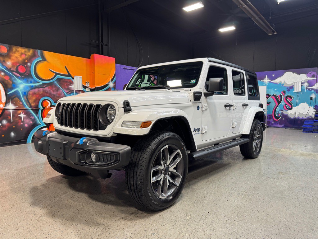 2024 Jeep Wrangler Image 1