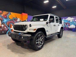 Image for 2024 Jeep Wrangler 4XE ID: 7630521