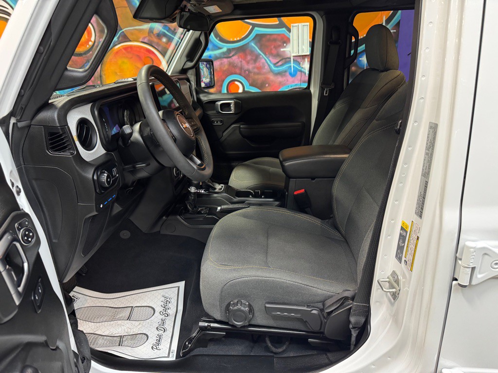 2024 Jeep Wrangler Image 11