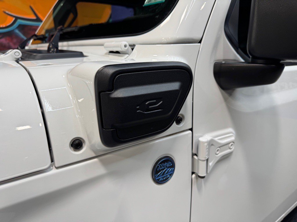 2024 Jeep Wrangler Image 29